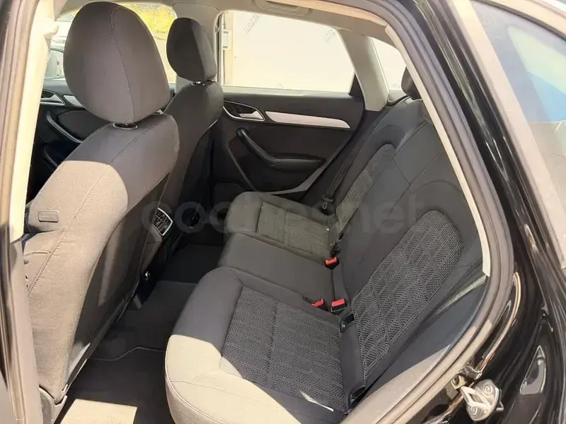 Usado Audi Q3 150 CV (110 kW) 2018 Negro SUV