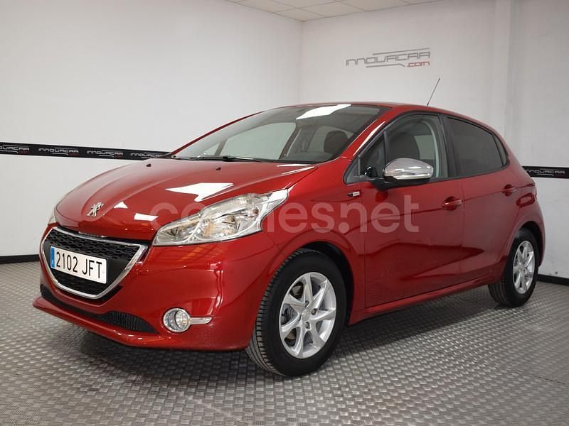 Granate Usado 2015 Peugeot 208 Style Utilitario | 6900 € (Precio justo) - Imagen 1/4