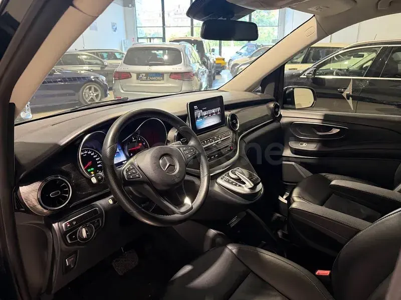 Usado Mercedes V250 Exclusive 190 CV (139 kW) 2021 Negro Monovolumen