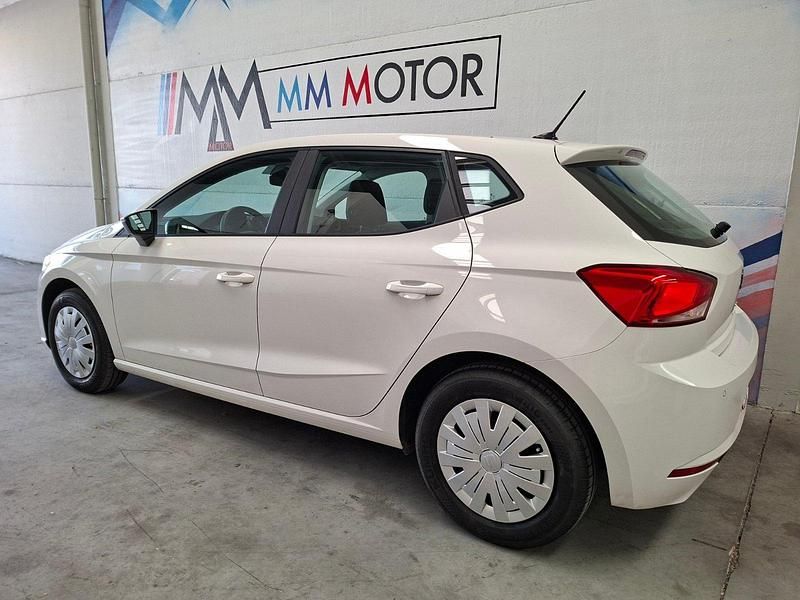 Begagnad Seat Ibiza Reference 80 HK (58 kW) 2023 Vit Halvkombi