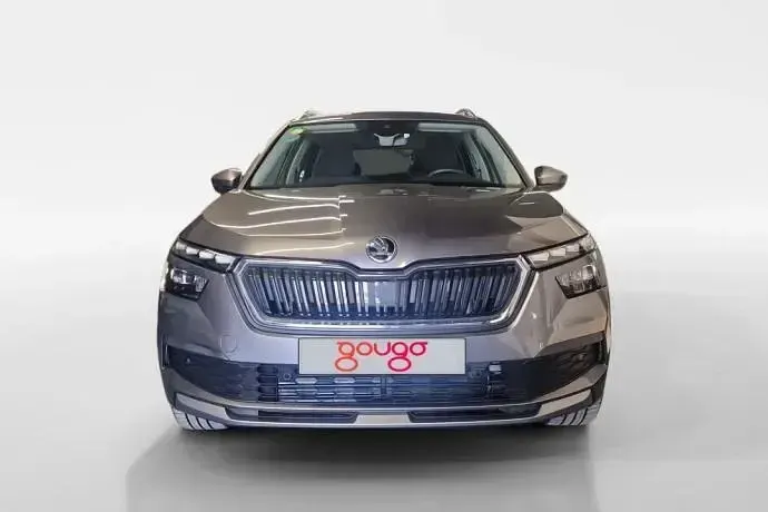 Usado Skoda Kamiq Style 110 CV (80 kW) 2022 SUV
