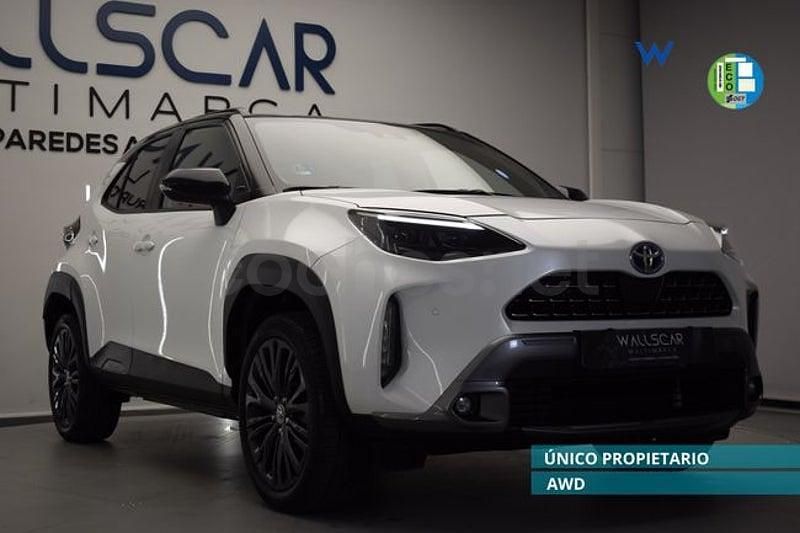 Usado Toyota Yaris Cross 116 CV (85 kW) 2023 Blanco SUV