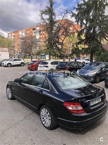 Usado Mercedes C320 Avantgarde 224 CV (164 kW) 2008 Negro Berlina