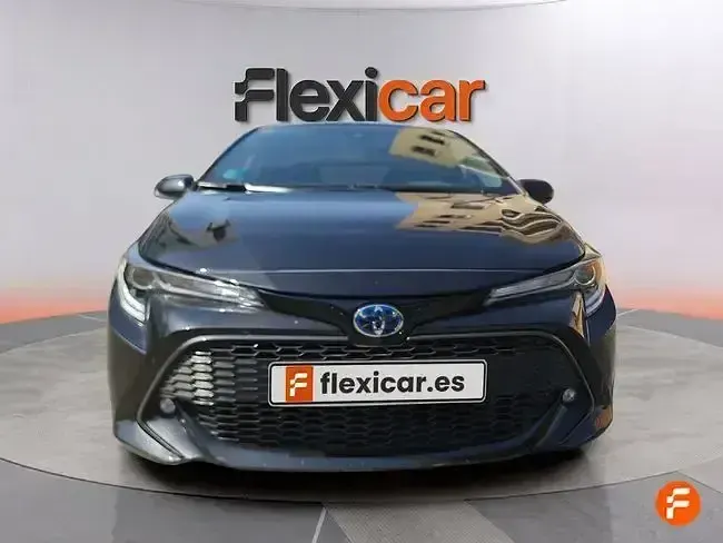 Usado Toyota Corolla Style 122 CV (89 kW) 2021 Negro
