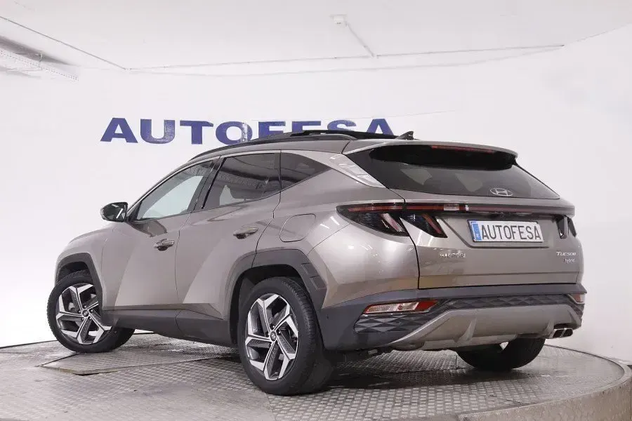 Usado Hyundai Tucson Style 265 CV (194 kW) 2022 Gris titanio SUV