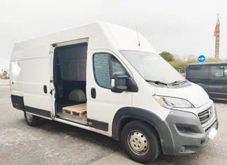 Usado Citroën Jumper 161 CV (118 kW) 2019 Blanco Monovolumen