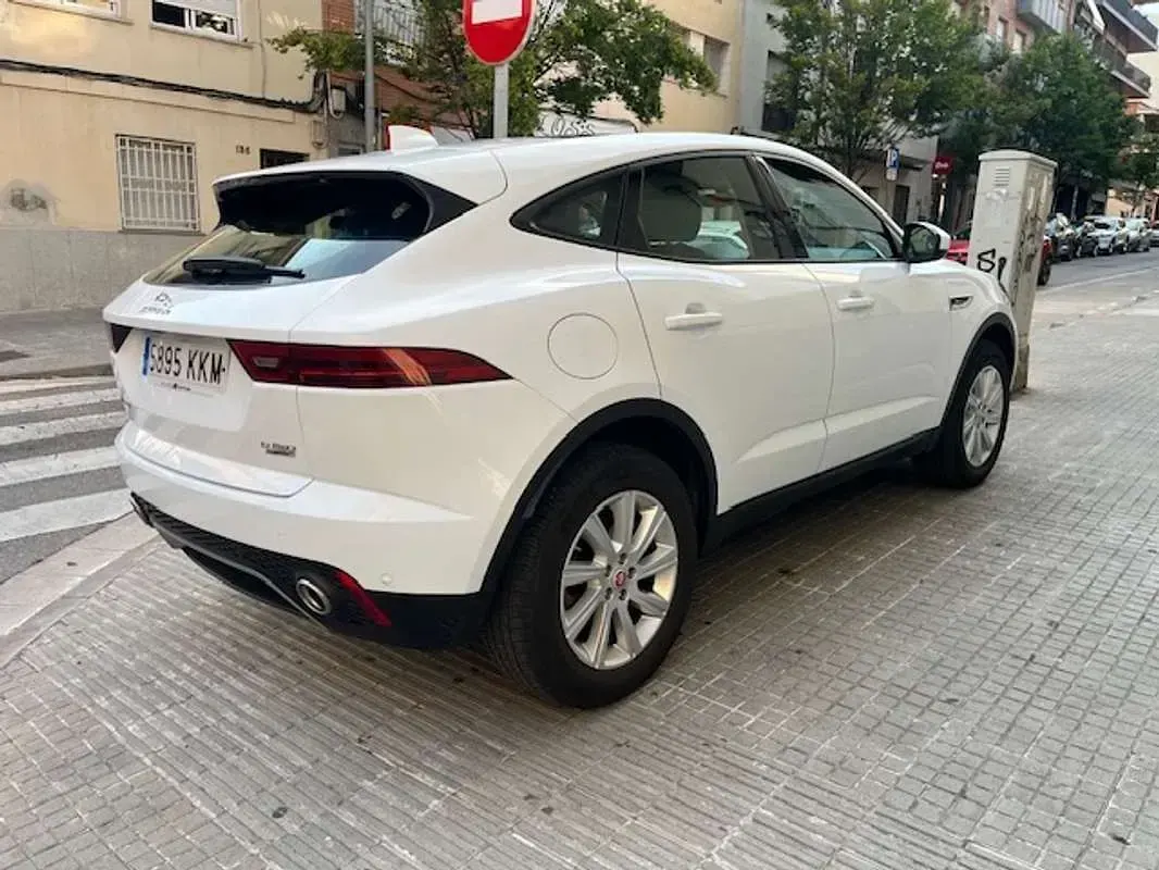 Usado Jaguar E-Pace S 150 CV (110 kW) 2018 Blanco SUV