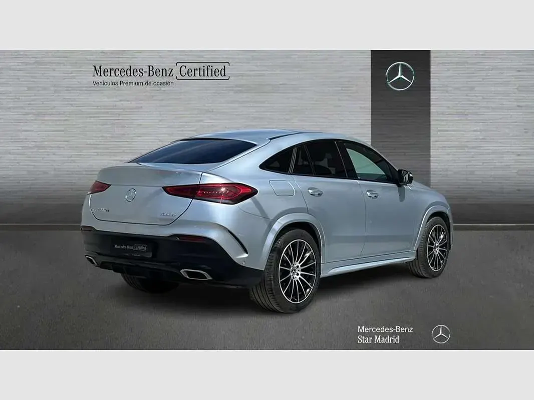 Usado Mercedes GLE300 269 CV (197 kW) 2023 Plateado SUV