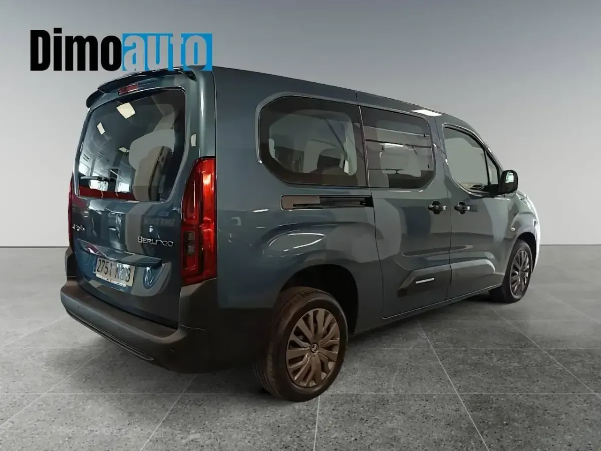 Usado Citroën Berlingo 130 CV (95 kW) 2025 Monovolumen