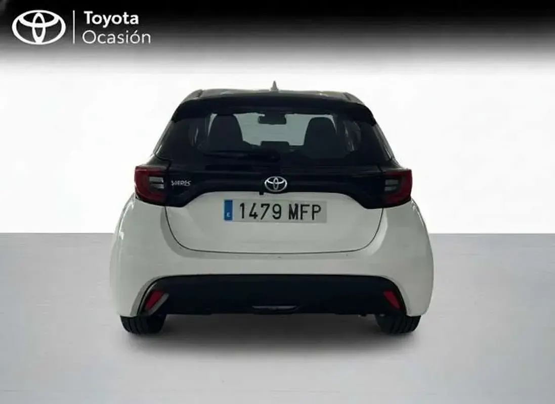 Usado Toyota Yaris Edition 125 CV (91 kW) 2023 Blanco Utilitario