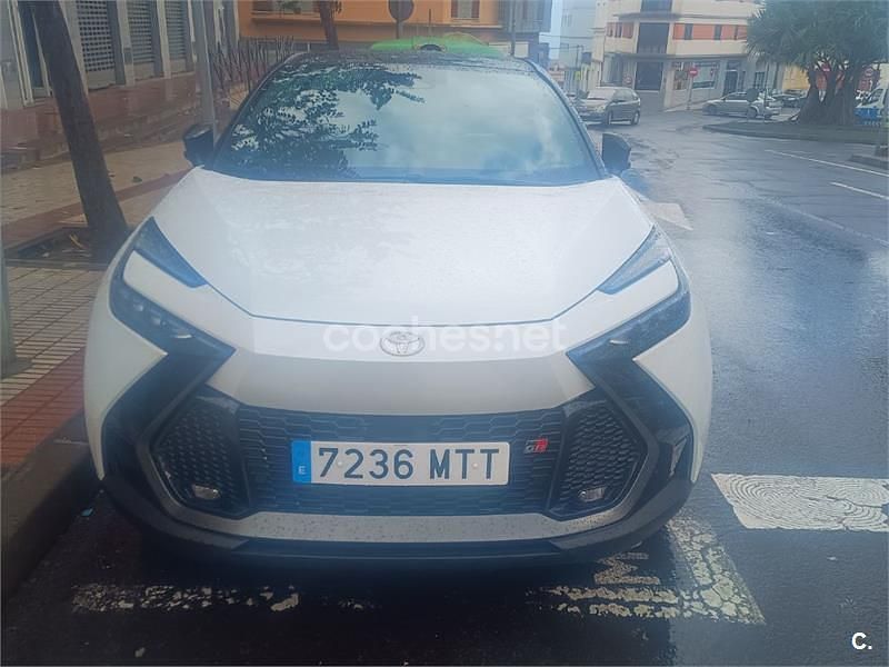 Usado Toyota C-HR Edition 223 CV (164 kW) 2024 Blanco SUV