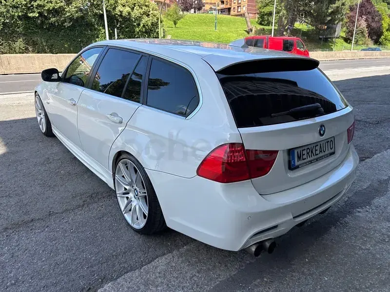 Usado BMW 330 M Performance 272 CV (200 kW) 2011 Blanco Familiar