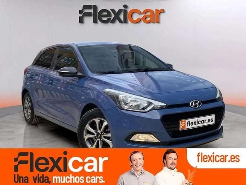 Azul Usado 2018 Hyundai i20 Utilitario | 10.990 € (Precio justo) - Imagen 1/4