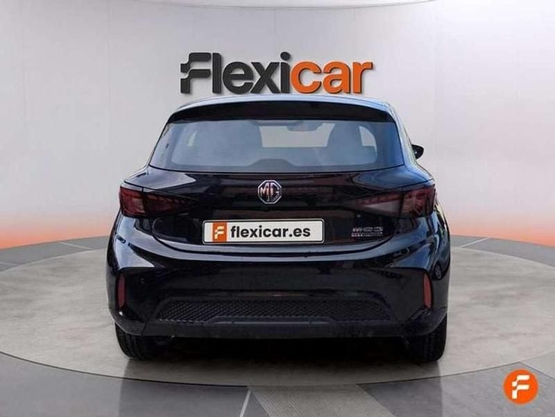 Usado MG MG3 Comfort 195 HP (143 kW) 2025 Preto Citadino