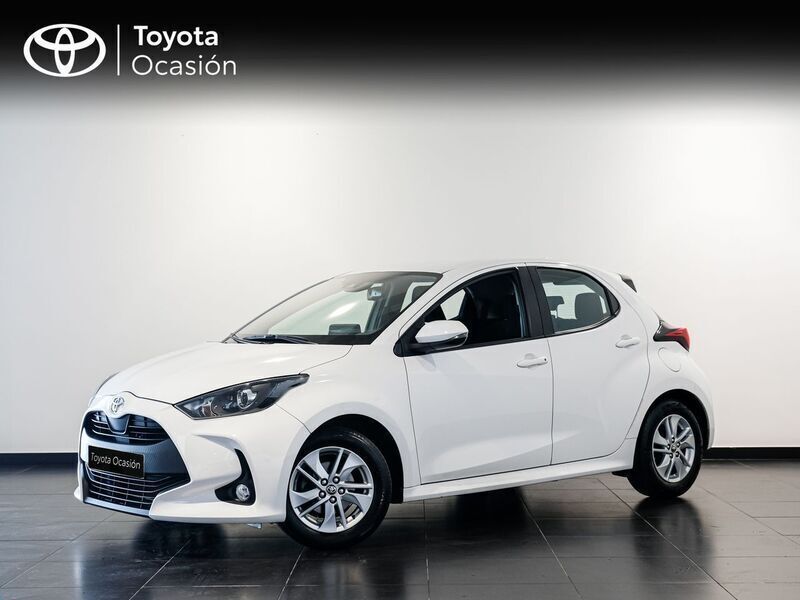 Blanco Usado 2021 Toyota Yaris Edition | 16.700 € (Un poco caro) - Imagen 1/4