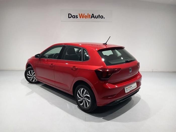 Rojo Usado 2023 VW Polo Life | 20.800 € (Un poco caro) - Imagen 1/4