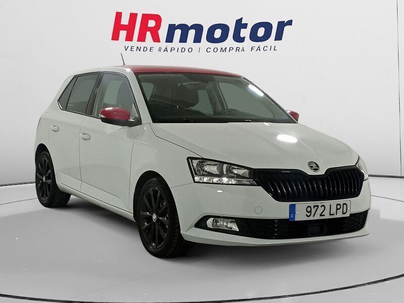 Blanco Usado 2021 Skoda Fabia Ambition Berlina | 13.690 € (Precio justo) - Imagen 1/4