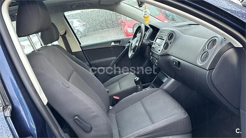 Usado VW Tiguan 140 CV (102 kW) 2012 Azul SUV