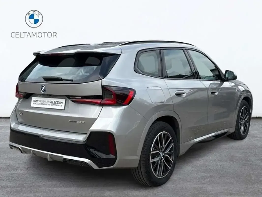 Usado BMW X1 Comfort Edition 245 CV (180 kW) 2025 Plateado SUV
