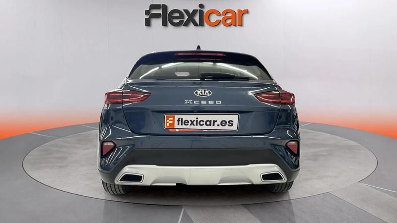 Usado Kia XCeed 136 CV (100 kW) 2019 Azul SUV