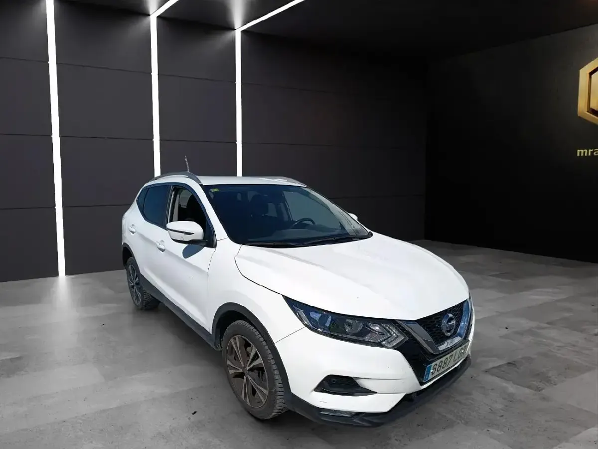Usado Nissan Qashqai Acenta 150 CV (110 kW) 2020 Blanco SUV