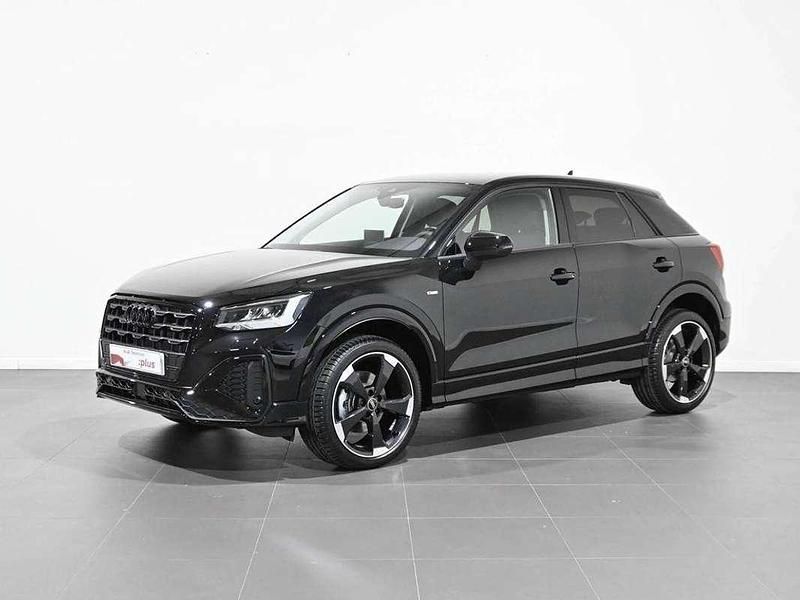 Negro Usado 2025 Audi Q2 Black Edition SUV | 35.700 € (Un poco caro) - Imagen 1/4