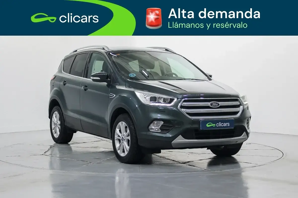 Usado Ford Kuga Titanium 150 CV (110 kW) 2019 Verde SUV