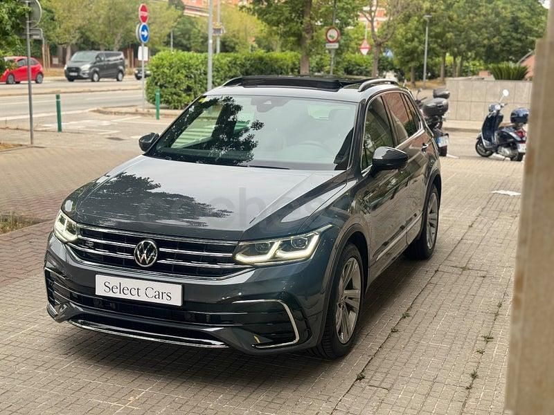 Usado VW Tiguan R-line 150 CV (110 kW) 2020 Gris / plata SUV