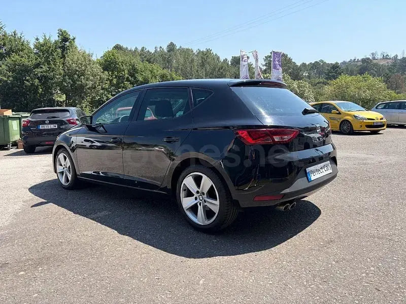 Usado Seat Leon FR 150 CV (110 kW) 2015 Negro Berlina