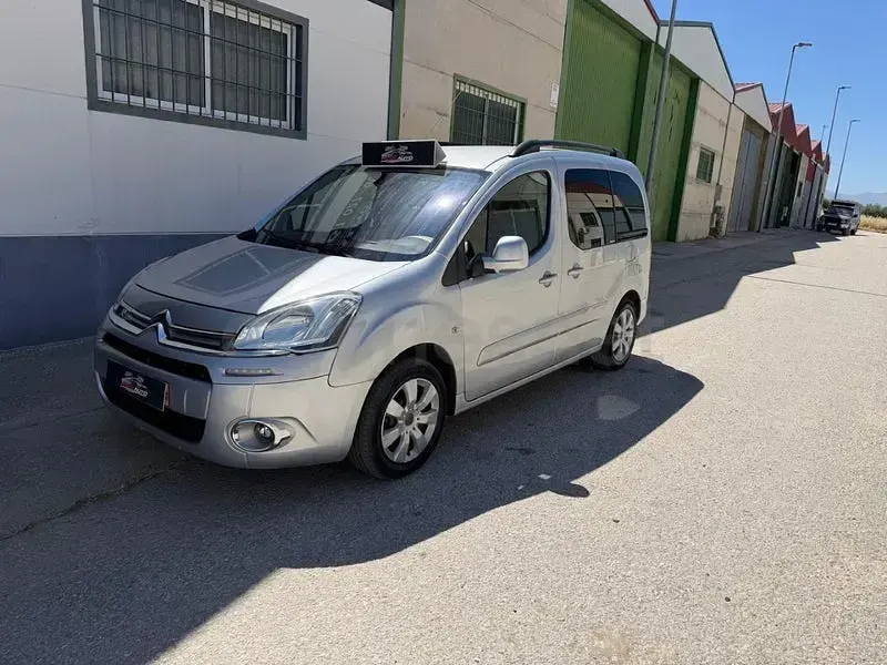 Usado Citroën e-Berlingo Seduction 115 CV (84 kW) 2013 Gris / plata Monovolumen