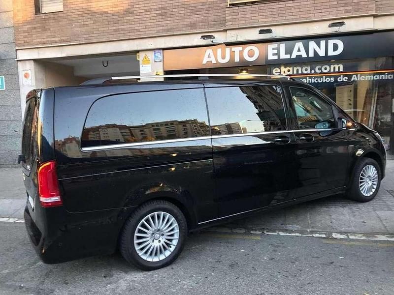 Usado Mercedes V250 Avantgarde 190 CV (139 kW) 2015 Negro Monovolumen