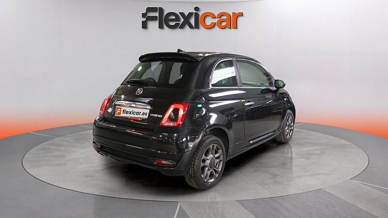 Usado Fiat 500 Club 71 HP (52 kW) 2022 Preto Sedan