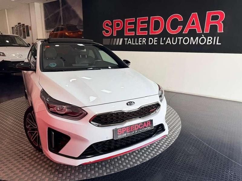 Usado Kia Ceed GT GT 204 CV (150 kW) 2021 Blanco Utilitario