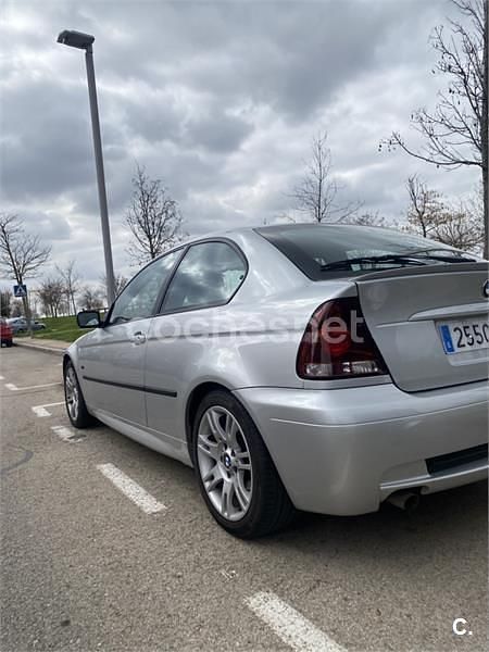 Usado BMW 318 M Sport 143 CV (105 kW) 2004 Gris / plata Berlina