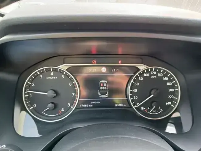 Usado Nissan Qashqai Acenta 140 CV (102 kW) 2022 Blanco SUV