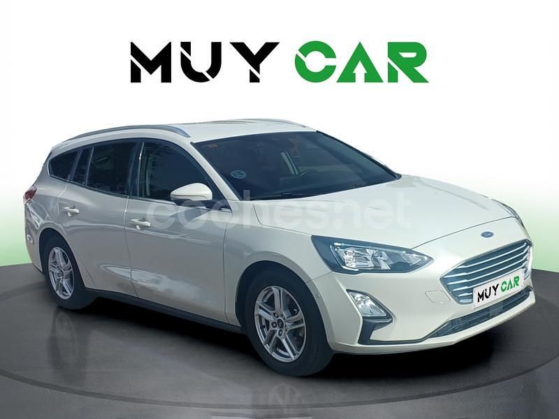 Blanco Usado 2021 Ford Focus Trend Familiar | 14.490 € (Precio justo) - Imagen 1/4