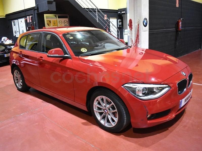 Usado BMW 116 116 CV (85 kW) 2013 Rojo Utilitario