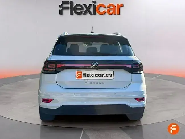 Usado VW T-Cross Advance 150 CV (110 kW) 2023 Blanco SUV