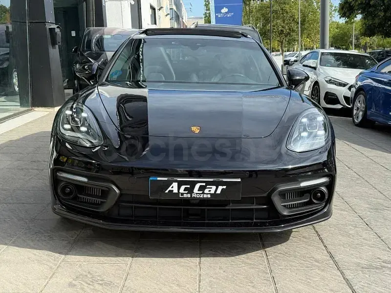 Usado Porsche Panamera Sport Turismo 462 CV (339 kW) 2022 Negro Utilitario
