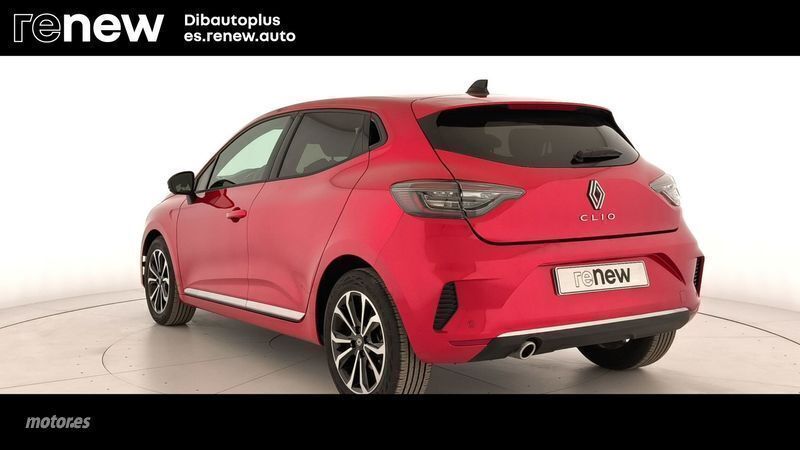 Usado Renault Clio V Techno 90 CV (66 kW) 2024 Rojo Berlina