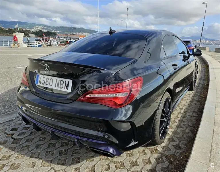 Usado Mercedes CLA45 AMG 381 CV (280 kW) 2016 Negro Coupe