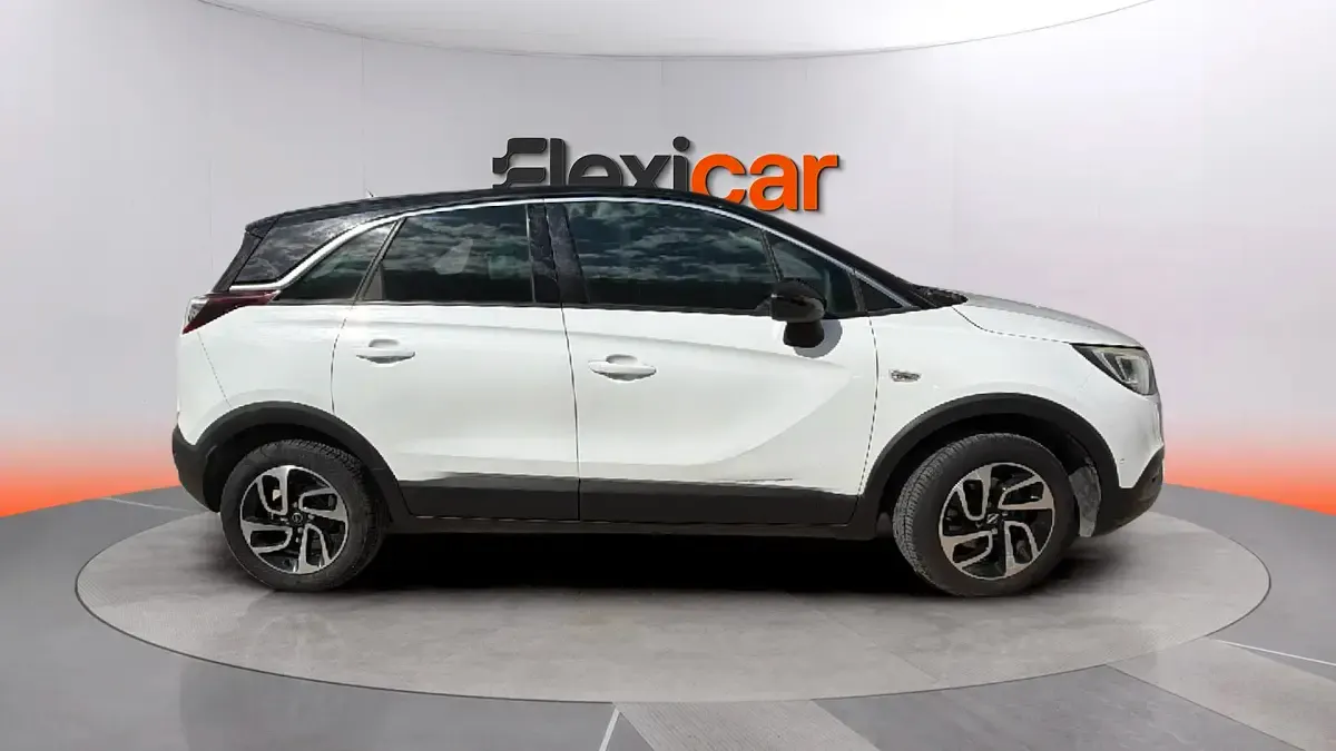 Usado Opel Crossland X Excellence 110 CV (80 kW) 2017 Blanco SUV