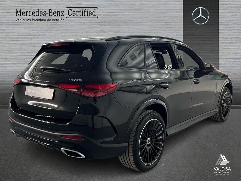 Usado Mercedes GLC300e 333 CV (244 kW) 2025 Negro SUV
