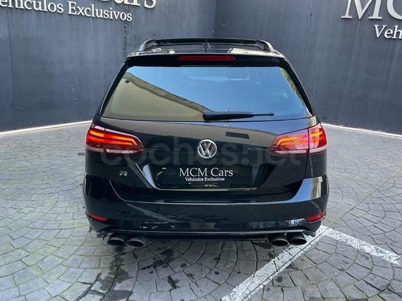 Usado VW Golf VII R 310 CV (228 kW) 2017 Negro Familiar