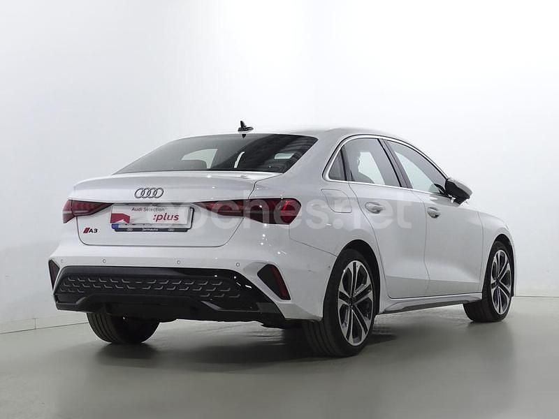 Usado Audi A3 S-Line 150 CV (110 kW) 2024 Blanco Berlina