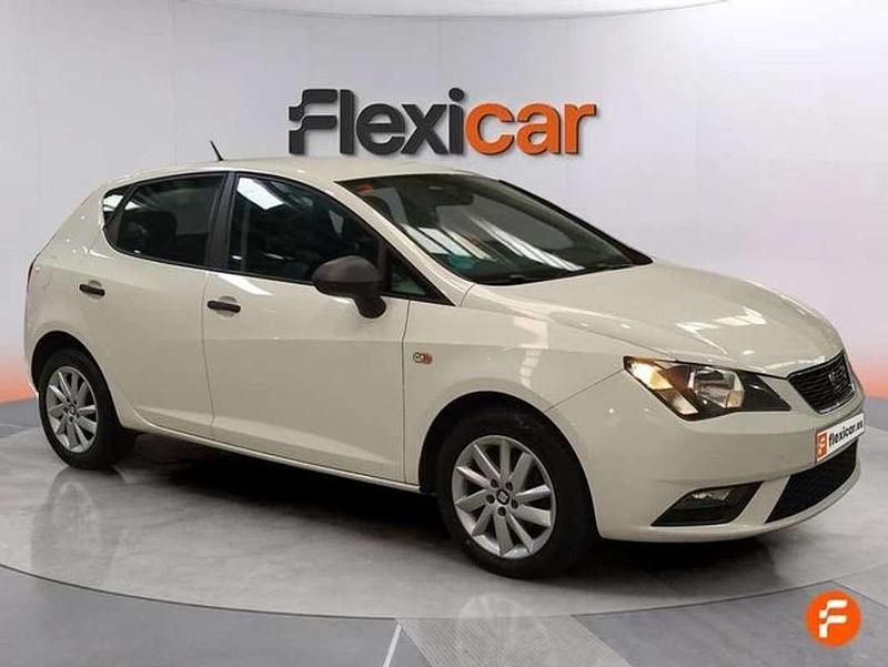 Usado Seat Ibiza Style 90 CV (66 kW) 2017 Blanco Utilitario