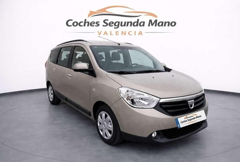 Usado Dacia Lodgy Lauréate 90 CV (66 kW) 2012 Beige Monovolumen