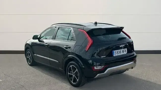 Usado Kia Niro 129 CV (94 kW) 2025 Negro SUV