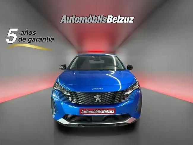 Usado Peugeot 3008 Allure 131 CV (96 kW) 2022 Azul SUV