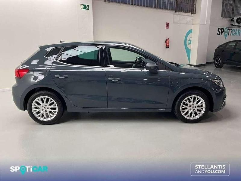 Usado Seat Ibiza XCELLENCE 116 CV (85 kW) 2025 Azul Utilitario